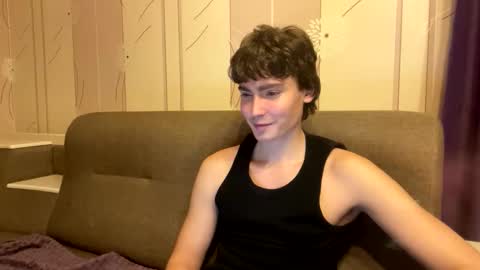 Snapshot of faustfrost chatting on 10.15.25 Faust online show from 10.15.25