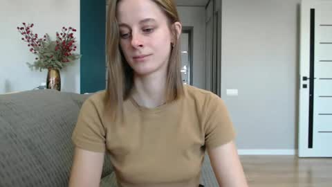 Snapshot of favoriteyour chatting on 02.18.25 favoriteyour online show from 02.18.25