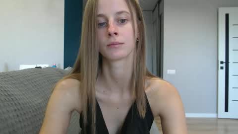 Snapshot of favoriteyour chatting on 10.02.25 favoriteyour online show from 10.02.25