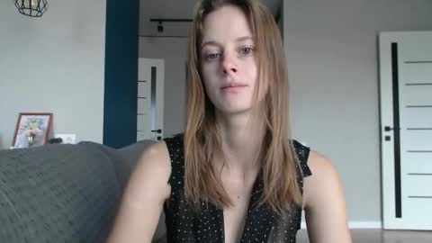 Snapshot of favoriteyour chatting on 10.14.25 favoriteyour online show from 10.14.25