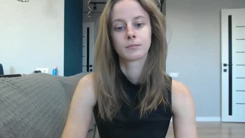 Snapshot of favoriteyour chatting on 10.25.25 favoriteyour online show from 10.25.25