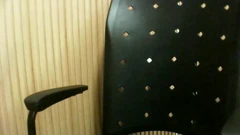 Snapshot of fdphomen chatting on 01.04.25 fdphomen online show from 01.04.25