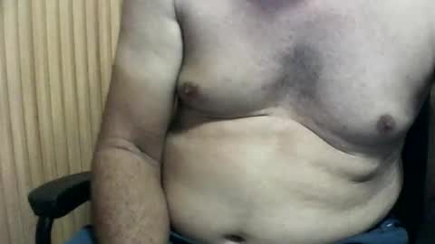 Snapshot of fdphomen chatting on 02.19.25 fdphomen online show from 02.19.25