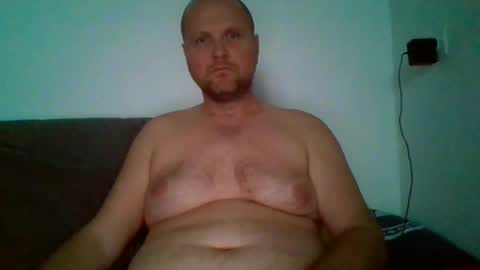 Snapshot of ferkooo111 chatting on 10.29.25 Dorotheo online show from 10.29.25