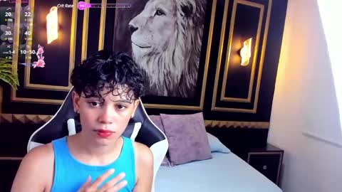 Snapshot of fernanda_indie chatting on 01.08.25 F E R N A N D A online show from 01.08.25