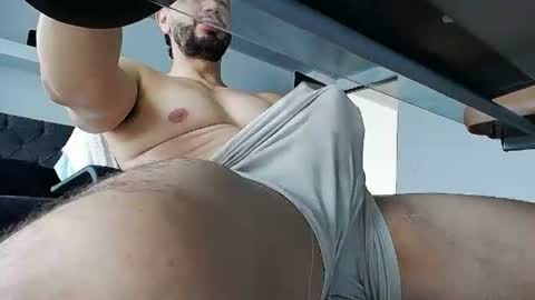 Snapshot of fernandoquindiano chatting on 09.18.25 Samuel online show from 09.18.25