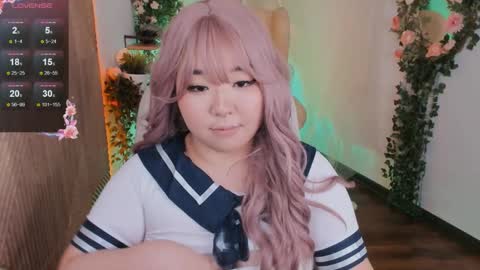 Snapshot of ferry_tail chatting on 12.15.24 ferry_tail online show from 12.15.24