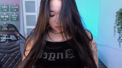 Snapshot of ferry_tail chatting on 03.08.25 ferry_tail online show from 03.08.25