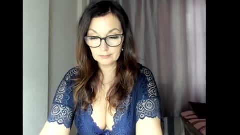 Snapshot of fey_bb chatting on 12.07.24 Milana online show from 12.07.24