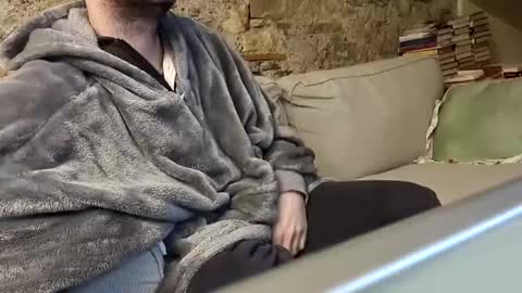 Snapshot of fidelio89 chatting on 12.25.24 Fid online show from 12.25.24