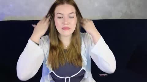 Kim  online show from 10.19.25