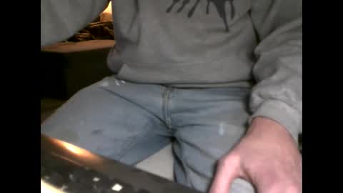 Snapshot of fifi010203 chatting on 01.27.25 fifi010203 online show from 01.27.25