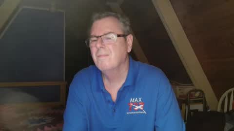 Snapshot of finderfiner chatting on 11.03.25 finderfiner online show from 11.03.25