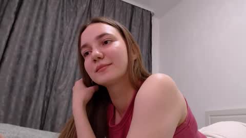 Snapshot of fireflies_fly_ chatting on 11.02.25 fireflies_fly_ online show from 11.02.25