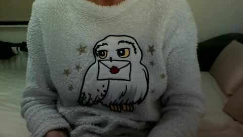 Snapshot of fitbut chatting on 02.10.25 Fitbut online show from 02.10.25