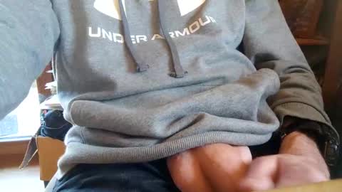 Snapshot of fiveforwilly1 chatting on 02.23.25 Markus online show from 02.23.25