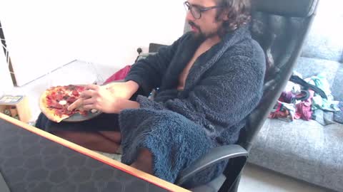 Snapshot of fizz6572 chatting on 02.02.25 fizz6572 online show from 02.02.25