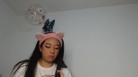tteo  Sienna  online show from 10.14.25