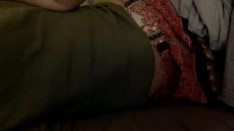 Snapshot of floraexploration chatting on 11.02.25 floraexploration online show from 11.02.25