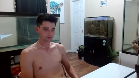 Snapshot of florida_twink chatting on 09.29.25 OF Joey Grey17 online show from 09.29.25