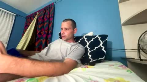 Snapshot of floridaman320 chatting on 11.05.25 floridaman320 online show from 11.05.25