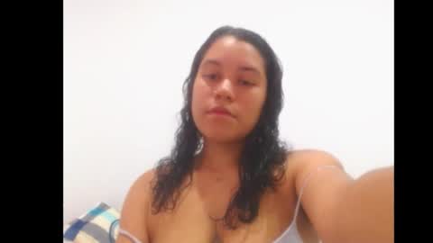 Snapshot of forbidden_games__ chatting on 02.09.25 emely and felix online show from 02.09.25