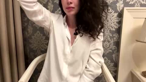 Snapshot of forbiddennvelvet chatting on 09.26.25 forbiddennvelvet online show from 09.26.25