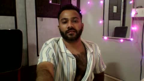 Foxy Deer online show from 10.22.25