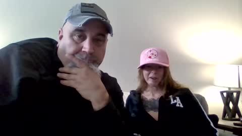 Snapshot of foxyfang chatting on 01.06.25 foxyfang online show from 01.06.25