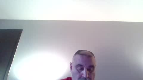 Snapshot of foxyfang chatting on 10.03.25 foxyfang online show from 10.03.25