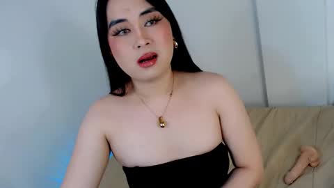 Snapshot of franchesca_fucks chatting on 10.24.25 LOVE online show from 10.24.25