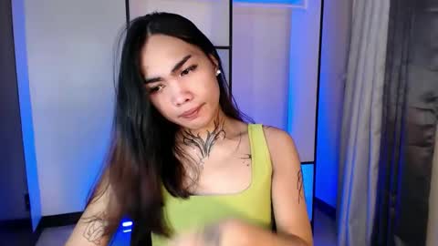 Snapshot of francinexx chatting on 09.13.25 francine online show from 09.13.25