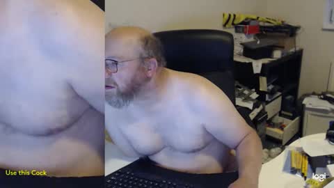 Snapshot of fransje_ chatting on 11.10.25 Fransje online show from 11.10.25