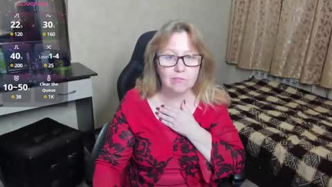 Snapshot of fraumartha chatting on 01.18.25 FrauMartha online show from 01.18.25