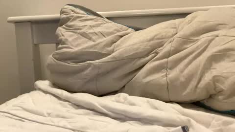 Snapshot of freeworldtoday chatting on 02.14.25 freeworldtoday online show from 02.14.25