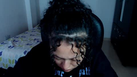 Snapshot of freud_x_louise1 chatting on 01.03.25 Louise  online show from 01.03.25