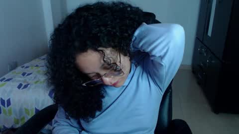 Snapshot of freud_x_louise1 chatting on 01.07.25 Louise  online show from 01.07.25