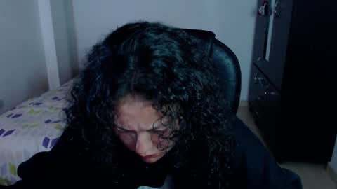 Snapshot of freud_x_louise1 chatting on 01.27.25 Louise  online show from 01.27.25