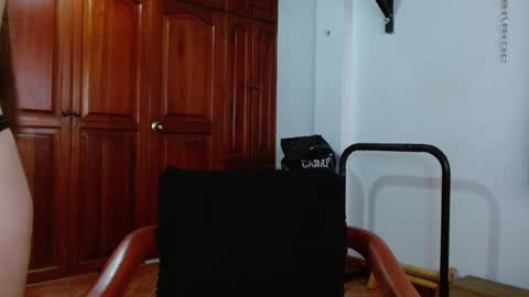 freyanatural online show from 09.09.25