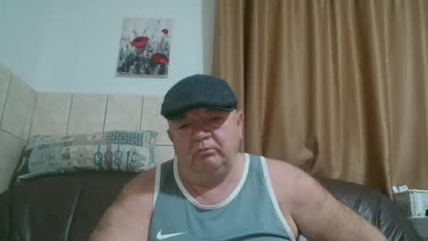 Snapshot of fullballs6 chatting on 12.29.24 fullballs6 online show from 12.29.24