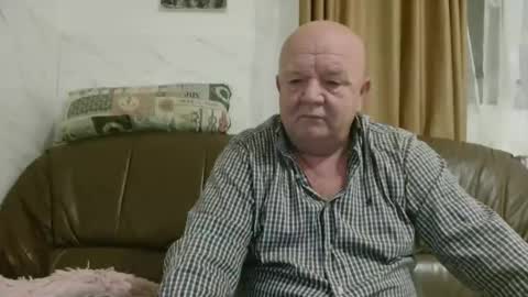 Snapshot of fullballs6 chatting on 10.29.25 fullballs6 online show from 10.29.25