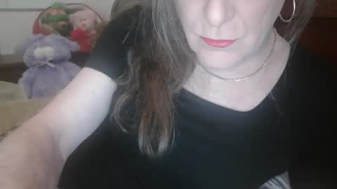 Snapshot of funtimetgirl chatting on 01.04.25 Jessie Love online show from 01.04.25