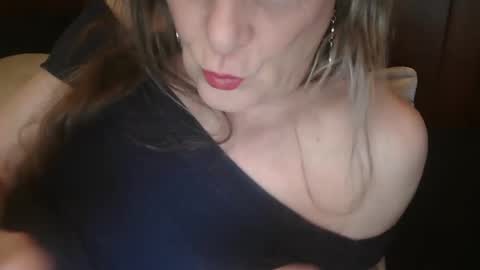 Snapshot of funtimetgirl chatting on 01.25.25 Jessie Love online show from 01.25.25