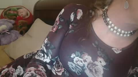 Snapshot of funtimetgirl chatting on 02.28.25 Jessie Love online show from 02.28.25