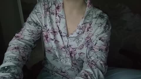 Snapshot of fuxkme_jen chatting on 12.28.24 fuxkme_jen online show from 12.28.24