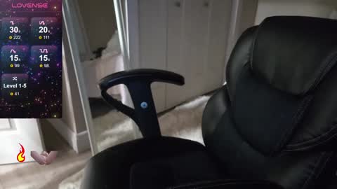 Snapshot of fuxkme_jen chatting on 01.02.25 fuxkme_jen online show from 01.02.25