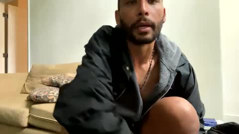 Snapshot of fvvkboyy chatting on 03.11.25 fvvkboyy online show from 03.11.25