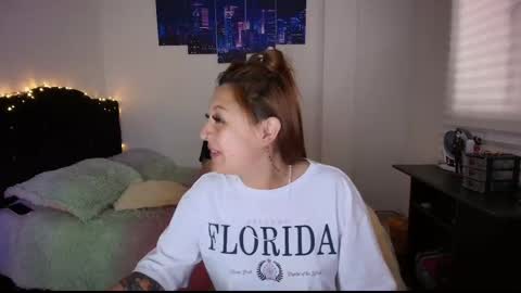 Snapshot of gabbie_kook chatting on 03.05.25 gabbie_kook online show from 03.05.25