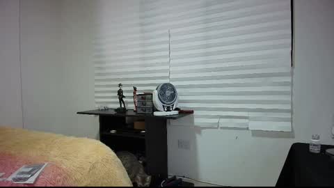 Snapshot of gabbie_kook chatting on 03.05.25 gabbie_kook online show from 03.05.25
