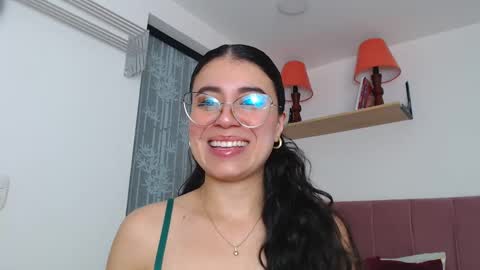 GabrielaRossa online show from 12.16.24